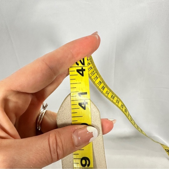 Gap Suede Leather Circle Buckle Belt Sand Beige Quiet Luxury Capsule Sz S - Picture 11 of 11